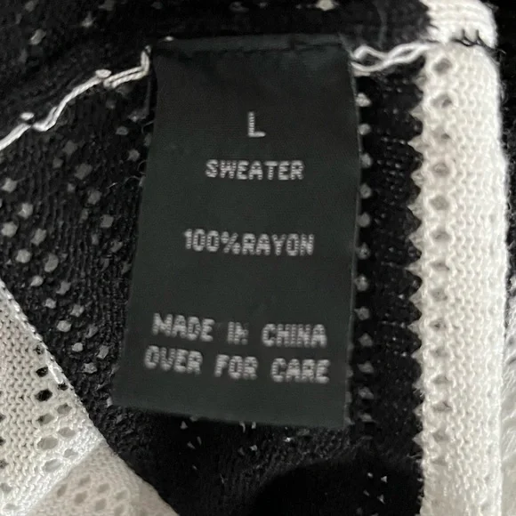 Black White Wide Stripe Loose Knit Sweater Buttons in Back AB Studio Size Large - Picture 5 of 10